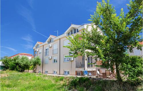 Lovely Apartment In Medulin With Wifi