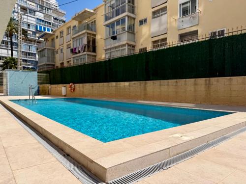 Beachfront Apartment for 6, 3 Bathrooms, Levante Beach