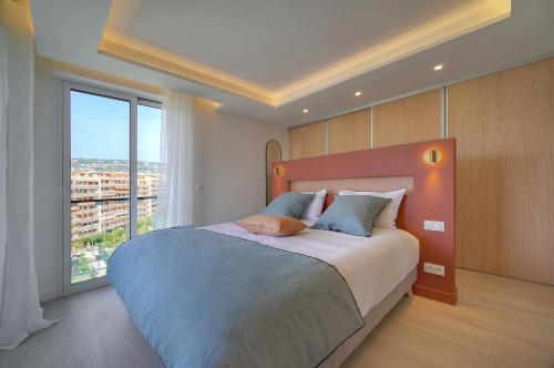 La Mer - Chic Riviera Apartment - Walk to Croisette