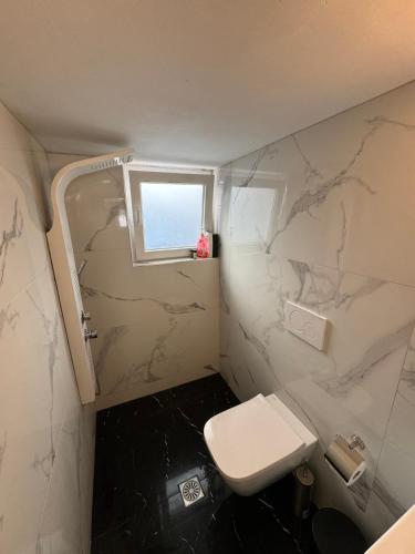 4 rooms, 3 bathrooms apartment