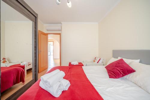HolidaysPT - Versailles - Apartamento T2 em Olhão