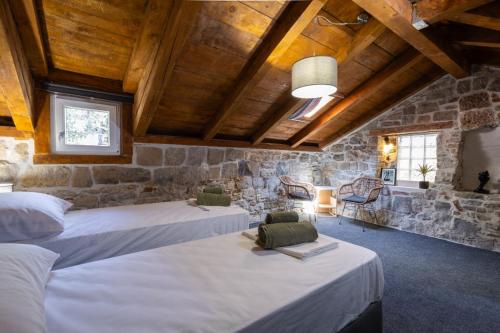 PS Heritage Stone House