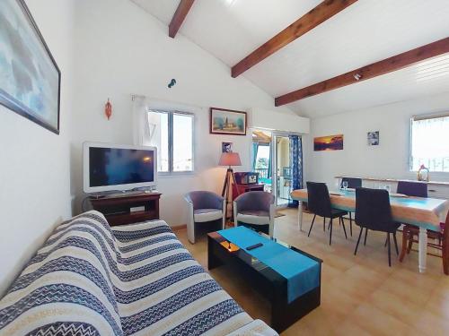Apartment Le Lagon Bleu-9 by Interhome