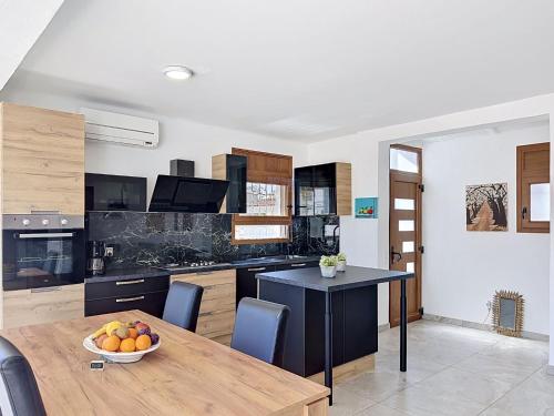 Holiday Home Cala by Interhome