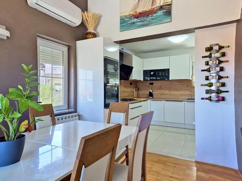 Holiday Home Ivanka by Interhome