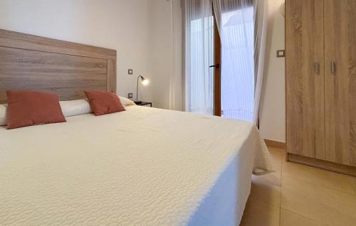 Foto 2 Bedroom Amazing Home In Cartagena 5
