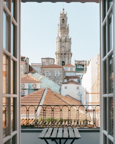 Boutique Studio with Terrace & Historic Views