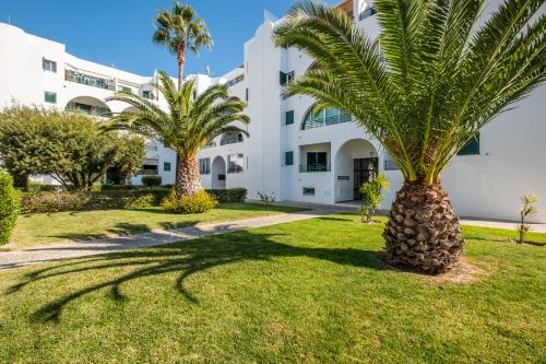 #068 1BR Salgados Beach & Golf Escape