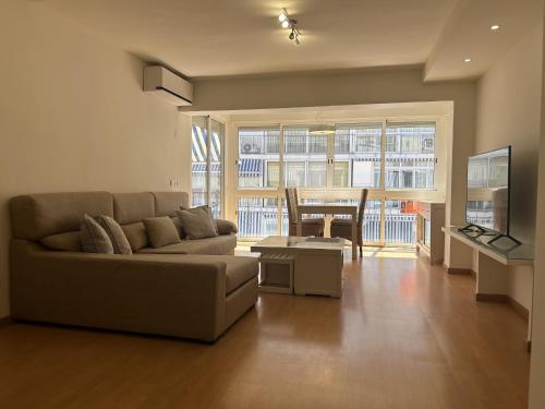 Levante Beach & Benidorm Center - WIFI + A/C