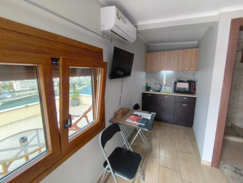Castle Hill Apartment Rooftop