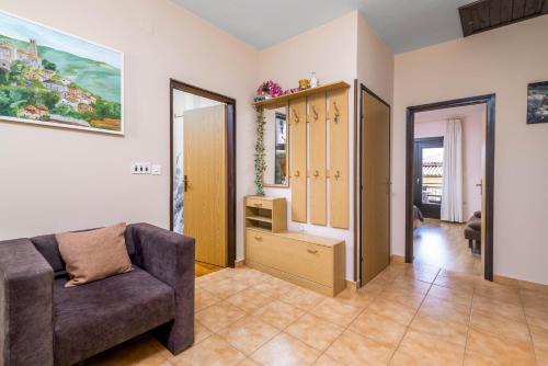 Apartments with parking space Umag - 7057