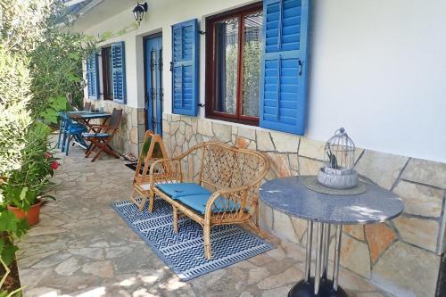 Apartments by the sea Baric Draga, Karlobag - 25516