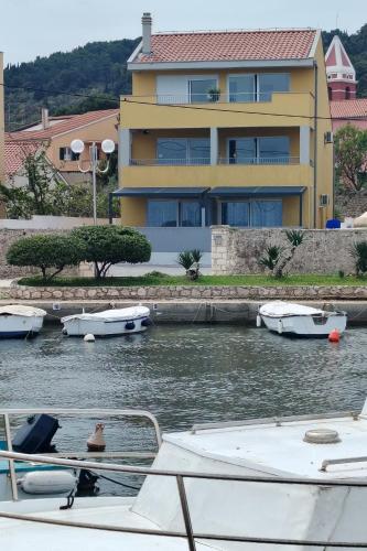 Apartments by the sea Preko, Ugljan - 25531