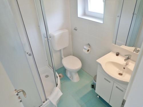 Apartments with parking space Starigrad, Paklenica - 25510