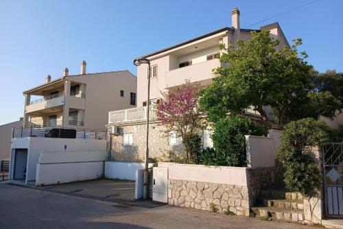 Apartments with parking space Losinj, Losinj - 25549