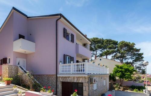 Apartments with parking space Losinj, Losinj - 25549