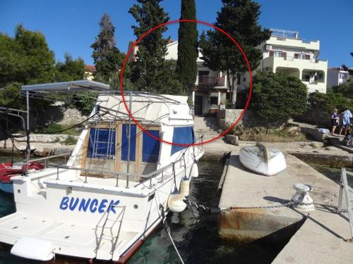 Apartments by the sea Zaboric, Sibenik - 25562