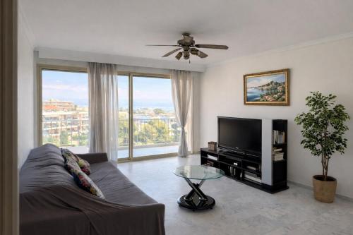 Grand appartement avec vue mer Juan-les-Pins