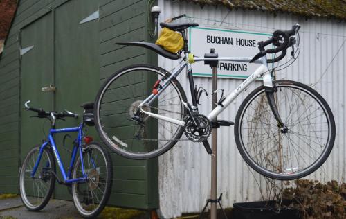 Jízda na kole v ubytování Buchan Guest House nebo okolí