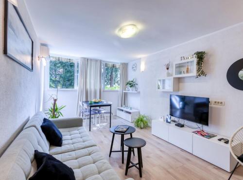 Apartment Promenada- 4pax with Parking