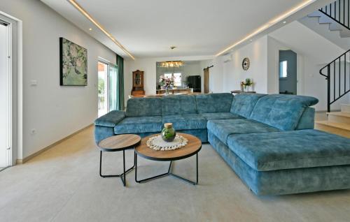 Awesome Home In Porec