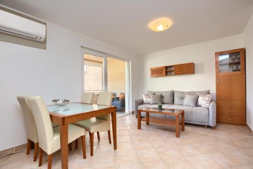 Apartment Nina I Seaside Escape