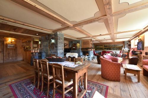 Hotel La Rouja photo 3