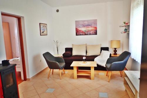 Apartments with parking space Starigrad, Paklenica - 25526