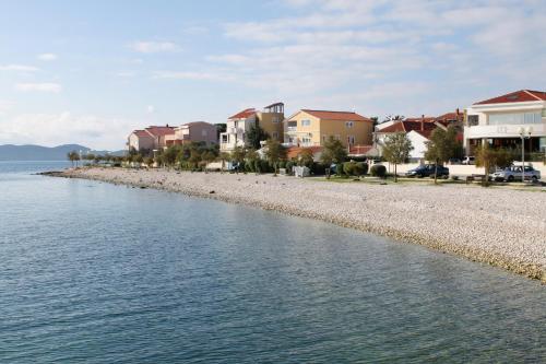Apartments by the sea Zadar - 25556