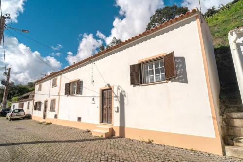 Casa de Amor Romantic Apartment in Aljezur Village