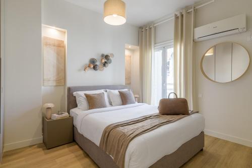 The Acropolis Crown Residence