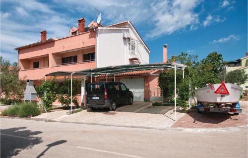 Apartment Fazana With Sea View 04
