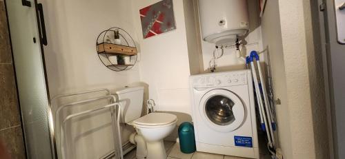 LOCBORDEAUX-FR - Appt proche CHU Bordeaux - WIFI