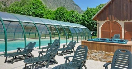 Splošen pogled na gorovje oz. razgled na gore, ki ga ponuja apartma
