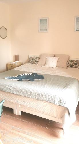 Nîmes les pins studio parking privé extérieur