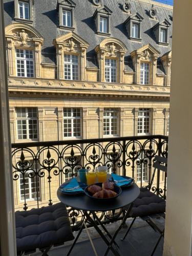 Cosy Studio with balcony Paris Center - Sorbonne - Pantheon - Notre-Dame