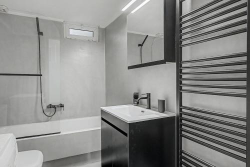 Athens Comfort