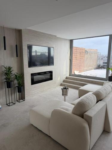Beige Penthouse Centrum Nitra, free parking