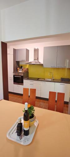Apartment near centar for 2+1 at Pula, with garden and free parking