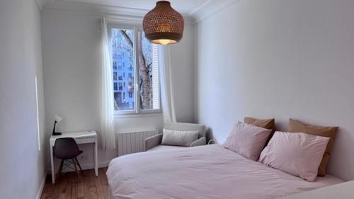 Stylish Apartment with Canal Saint-Martin view