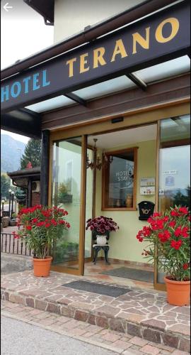 Garni Hotel & Apartments Terano
