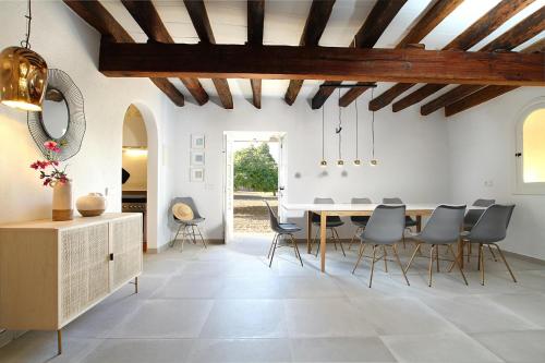Superb Pollensa Villa 5 Bedrooms Villa Fiorever Mountainside Views