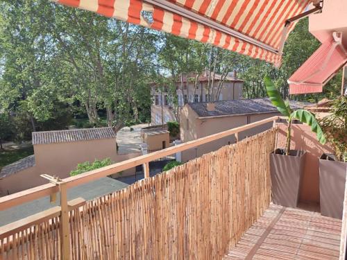 Appartement lumineux avec vue parc Bastide Cézanne, 3 chambres, proche centre Aix