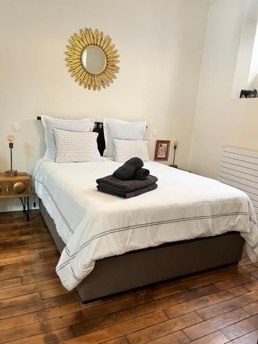 Stylish loft, premium location, 120sqm, 3 Br, AC