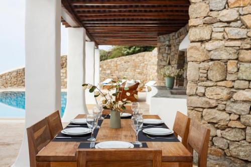Excellent Mykonos Villa Villa Apollo 3 Bedrooms Stunning Sea Views Psarrou