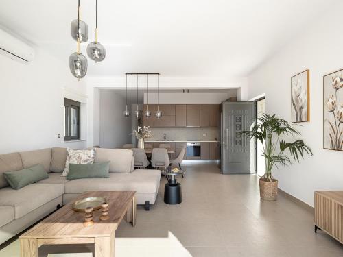 Elios Estate for large groups