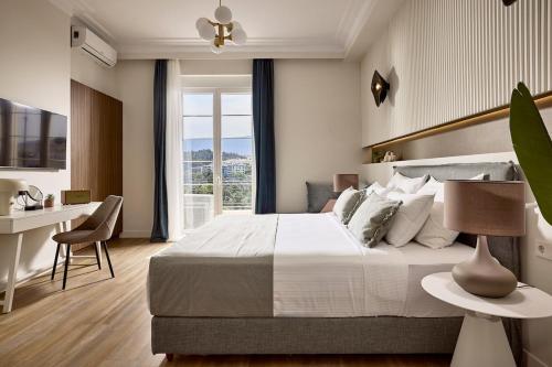 Acropolis Eclectic Residence II