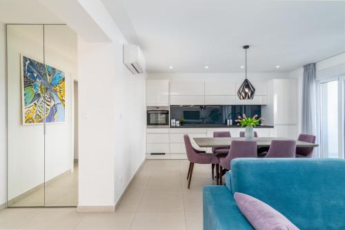Luxury Beachfront Apartments Duće