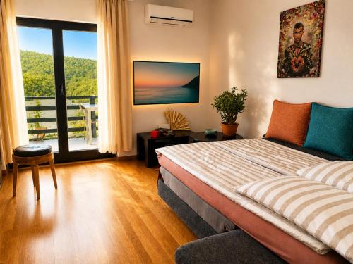 Apartment Luce - Pool & BBQ - peaceful and private retreat near Šibenik