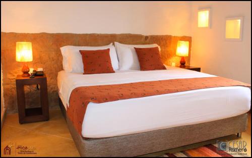 Hotel Hicasua y Centro de Convenciones — Photo of the whole room